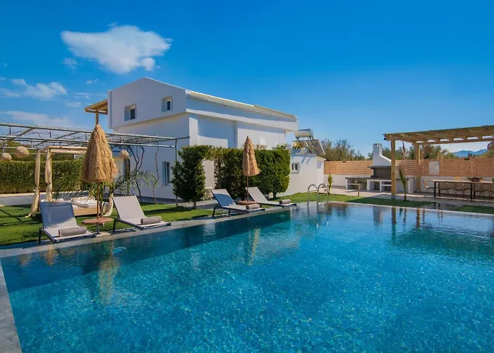 Sonel Luxury Villa, A Family Retreat, By Thinkvilla Villa