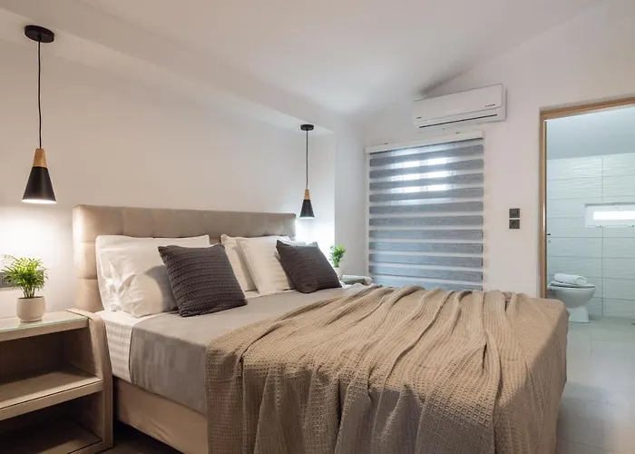 Sonel Luxury Villa, A Family Retreat, By Thinkvilla * Mouzákion