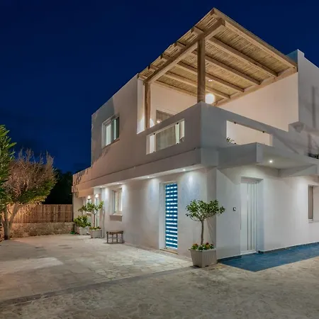 Sonel Luxury Villa, A Family Retreat, By Thinkvilla * Μουζάκι