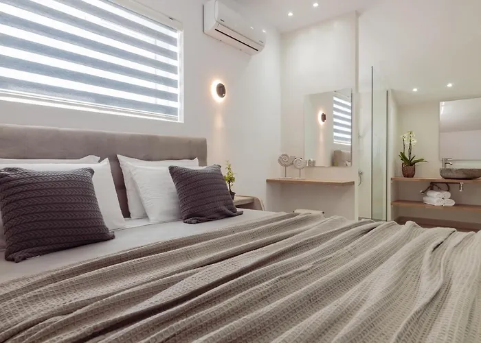 Villa Sonel Luxury Villa, A Family Retreat, By Thinkvilla Mouzákion